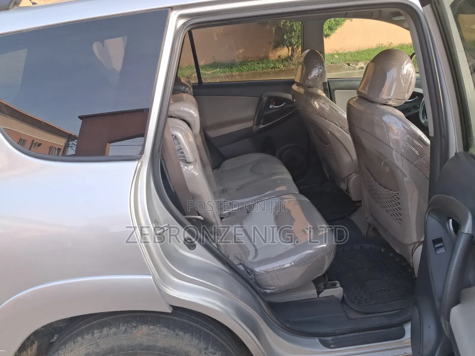Toyota RAV4 2.5 Limited 2010 Silver