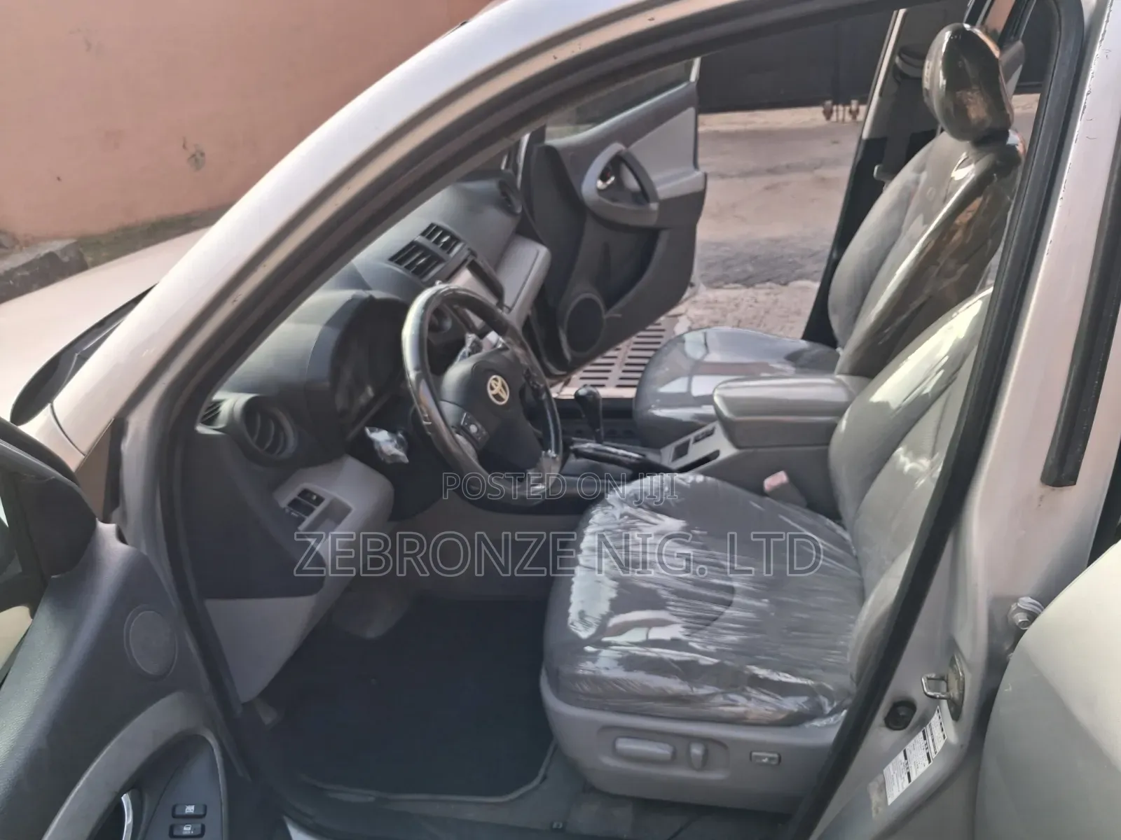 Toyota RAV4 2.5 Limited 2010 Silver