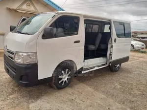 Hiace Hummer Bus For Rent Hire
