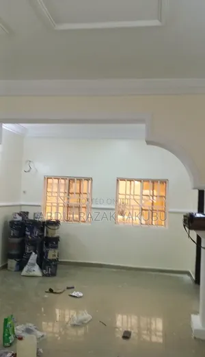 3bdrm Block of Flats in Sunnyside Homes, Sabon Lugbe for rent