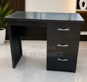 Black 4ft Office Table