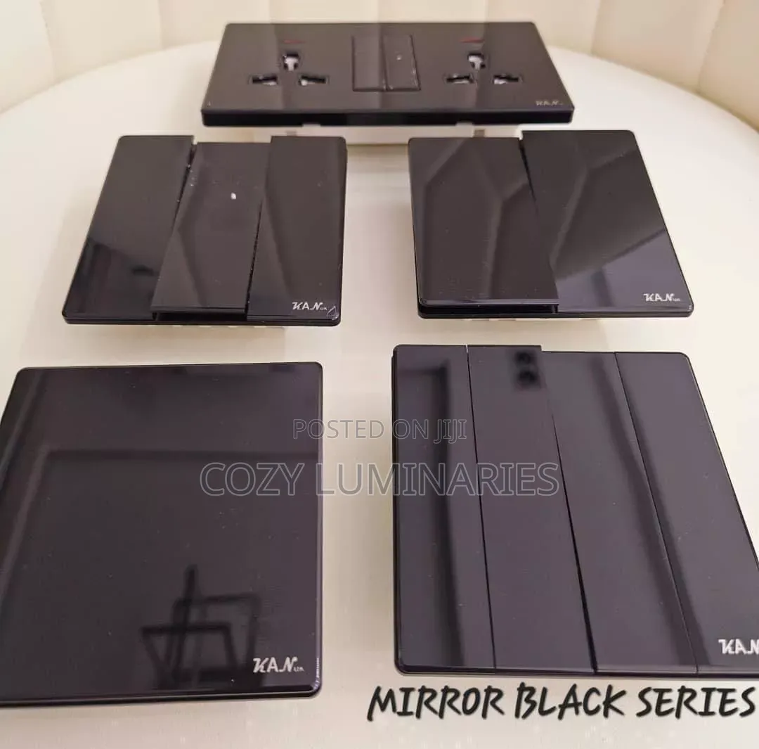 Kan Mirror Black Luxury Switch Socket