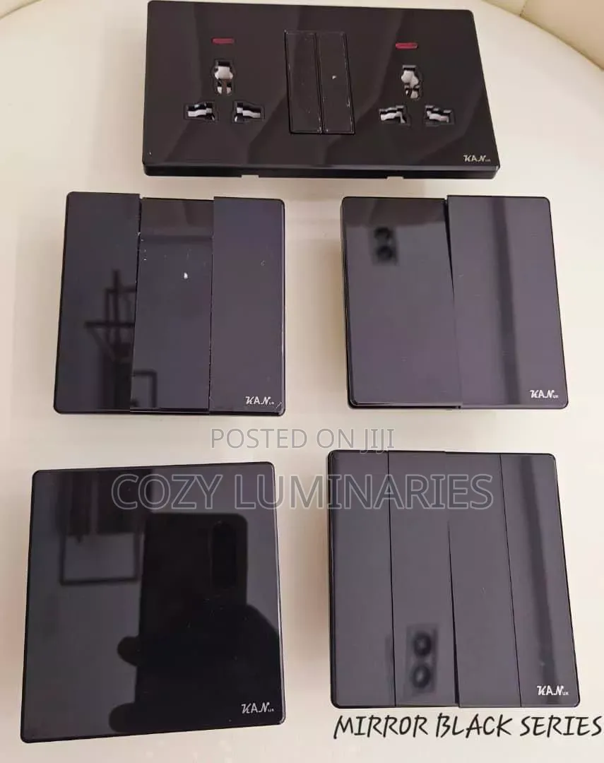 Kan Mirror Black Luxury Switch Socket