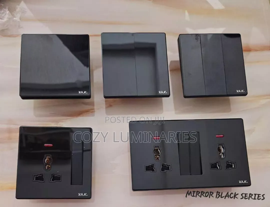 Kan Mirror Black Luxury Switch Socket