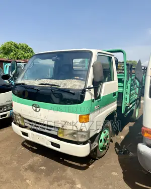 Toyota Dyna 200 Direct Hand Petrol Engine