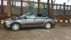 Toyota Camry 2009 Gray