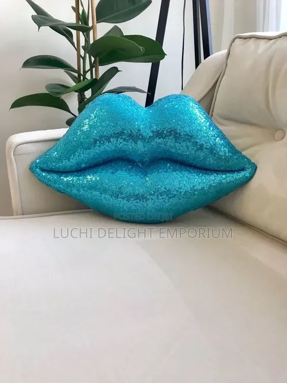 Hot Sequins Lip Throw Pillows