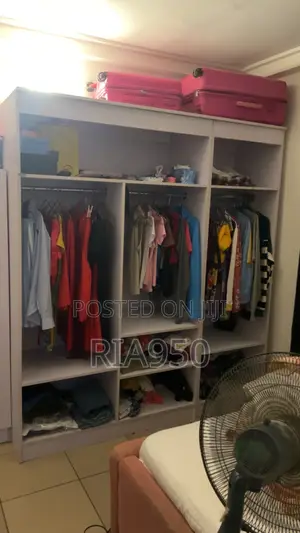 Big Sized 3- Door Wardrobe