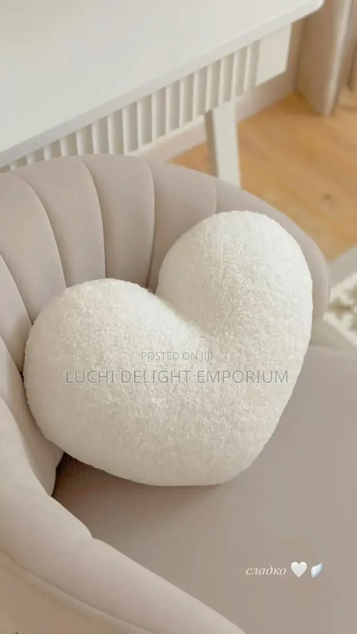 Cute Love Throw Pillows – Soft Romantic Home Décor