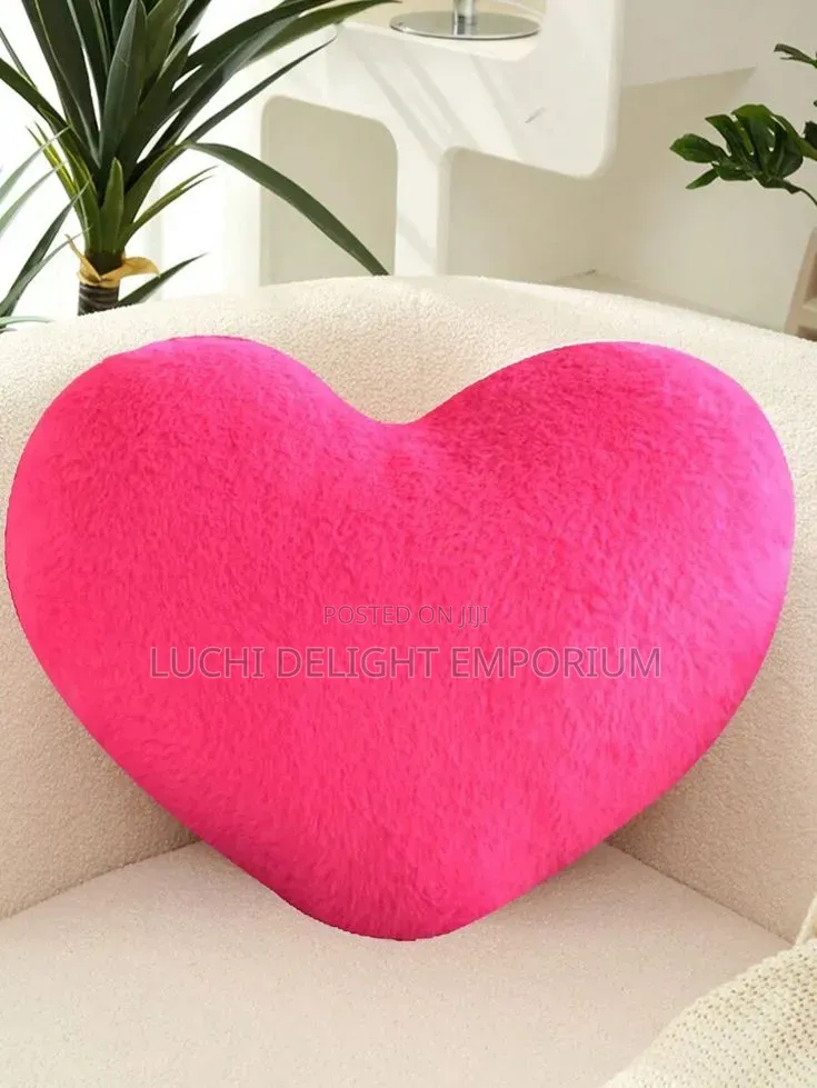 Cute Love Throw Pillows – Soft Romantic Home Décor