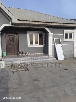 Furnished 2bdrm Bungalow in Lantan, Igbogbo for rent