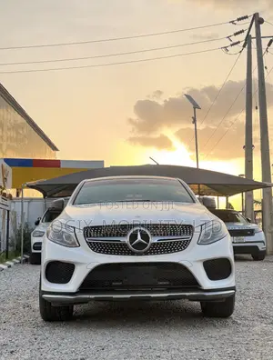 Mercedes-Benz GLE-Class 2016 White