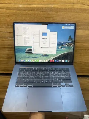 Laptop Apple MacBook Air 2025 M4 15-inch 24GB Apple M4 SSD 512GB