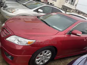 Toyota Camry 2010 Red