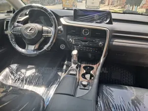 Lexus RX 350 FWD 2017 White