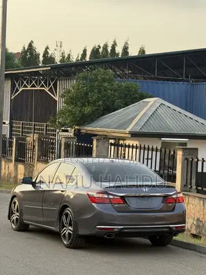 Honda Accord 2016 Gray
