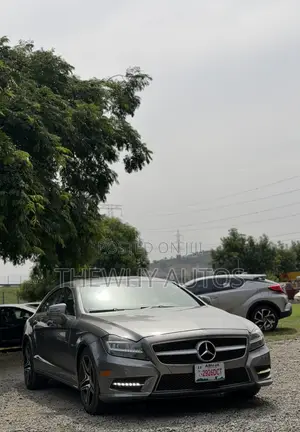 Mercedes-Benz CLS 550 2012 Beige