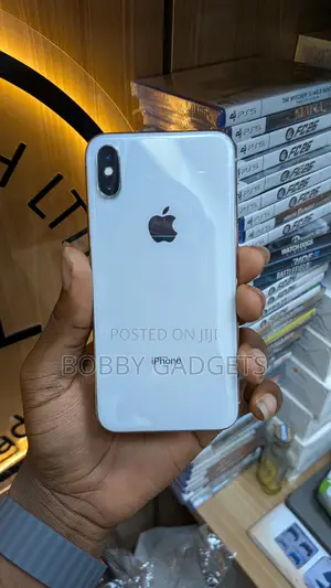 Apple iPhone X 256 GB White