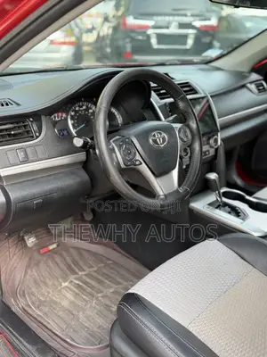 Toyota Camry SE 4dr Sedan (2.5L 4cyl 6A) 2013 Red