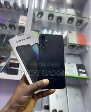 New Samsung Galaxy A05s 64 GB Black