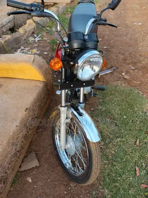 Bajaj Boxer 100 2026 Red