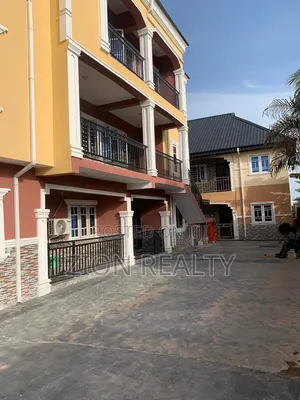 2bdrm Apartment in Mopo, Awoyaya for rent