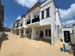 4bdrm Duplex in Ikota Villa for sale