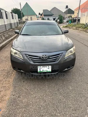 Toyota Camry LE 4dr Sedan (2.4L 4cyl 5A) 2008 Gray