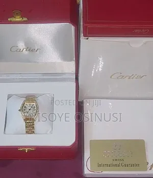 Luxury Female Cartier Wristwatch (Boxed, and With Its Certificate)
