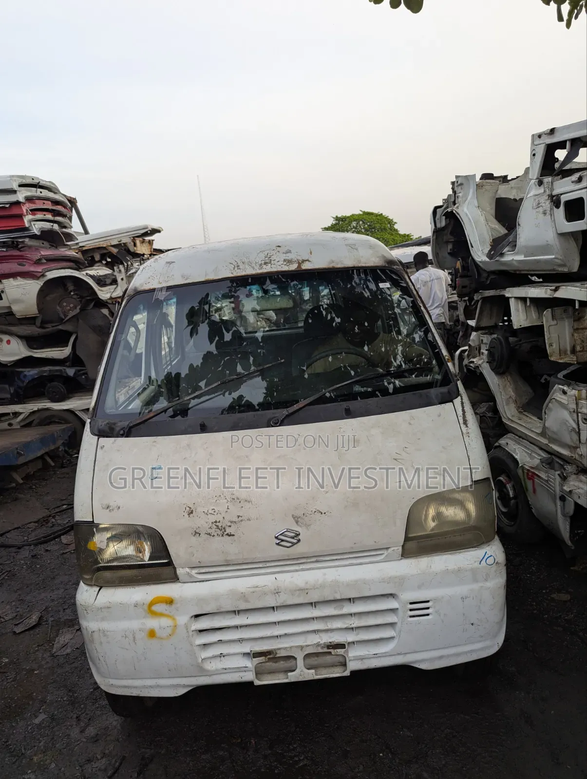 Suzuki Every 2010 White