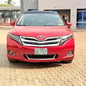 Toyota Venza XLE 2013 Red
