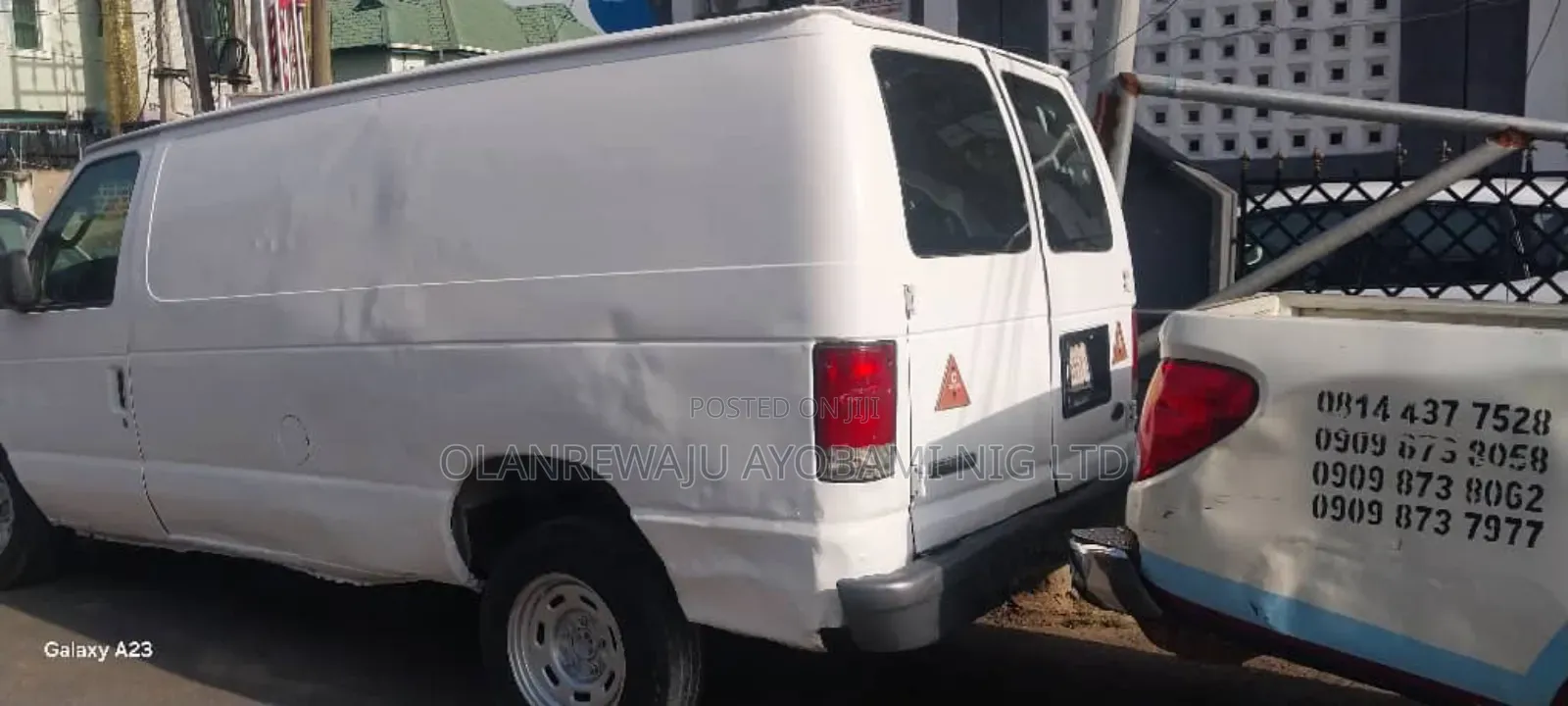 Ford F550 2001 White