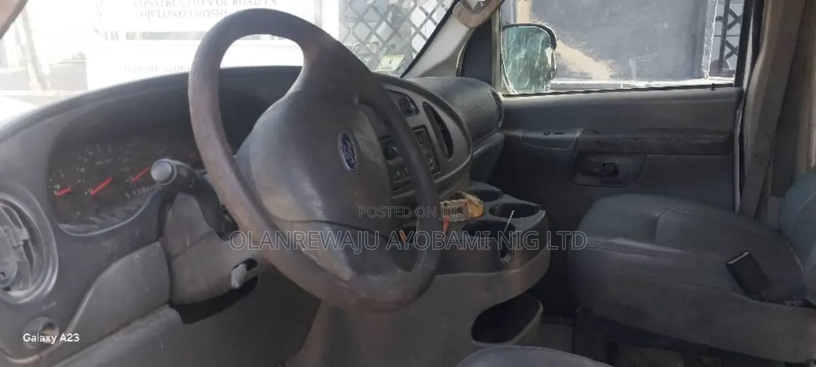Ford F550 2001 White