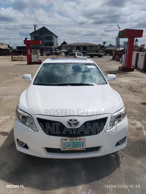 Toyota Camry 2009 White