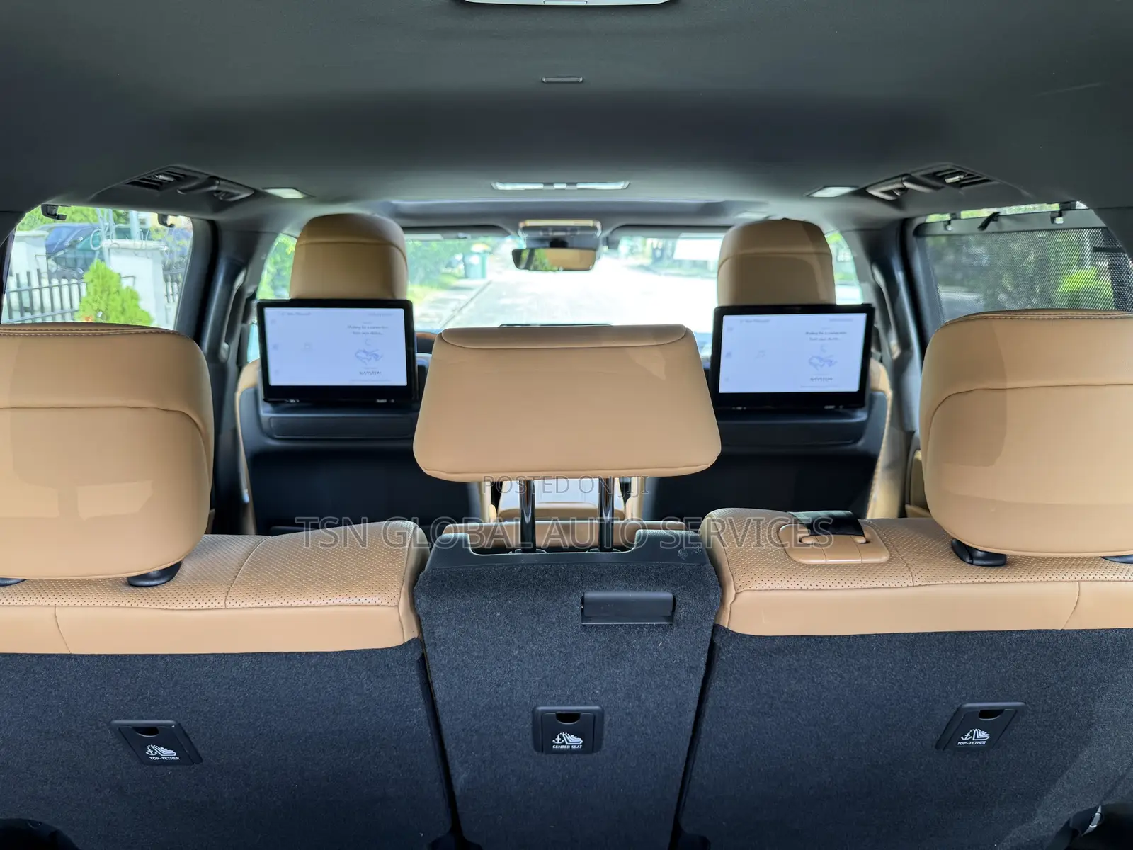 Lexus LX 600 2022 Green