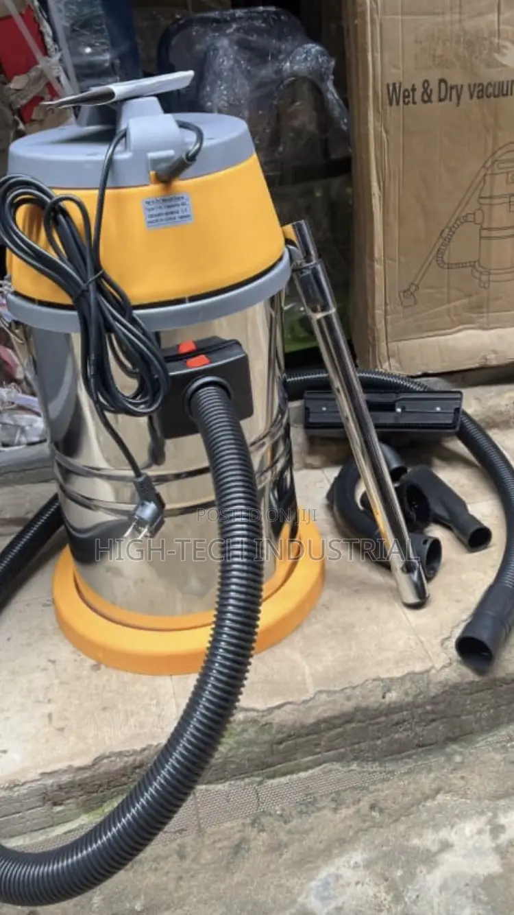 Vacuum Cleaner 20ltrs