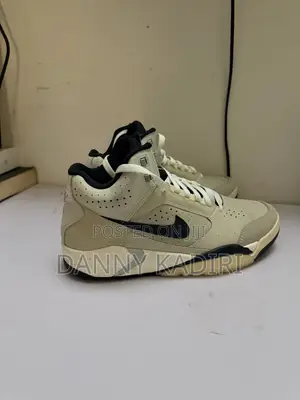 Original Nike Air Flight Mid Lite Sneakers