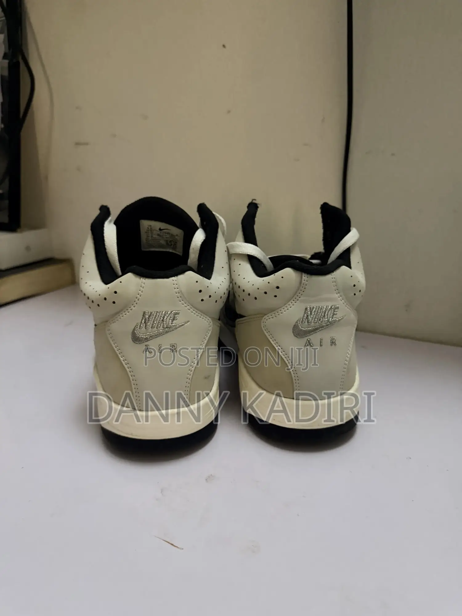 Original Nike Air Flight Mid Lite Sneakers