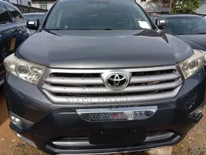Toyota Highlander 2012 Gray