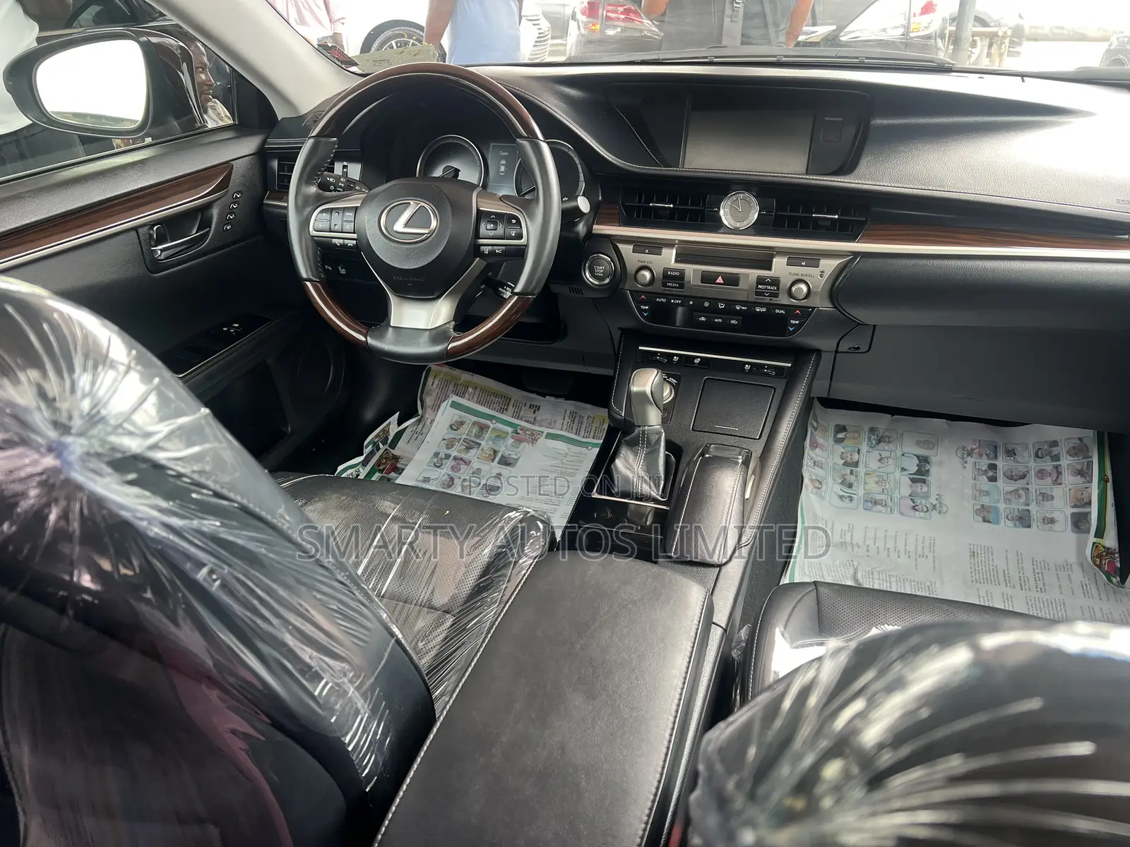 Lexus ES 2016 Brown