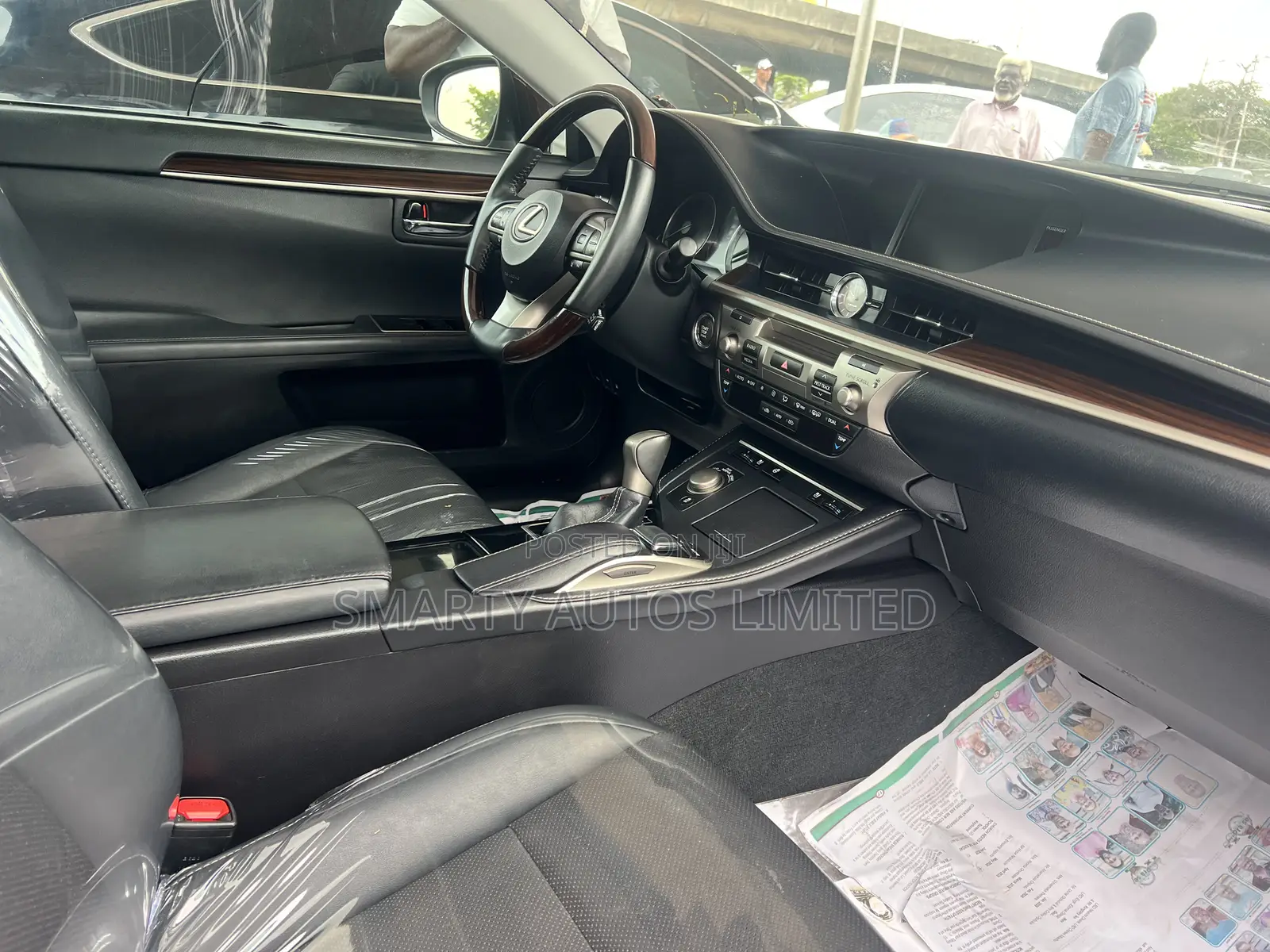 Lexus ES 2016 Brown