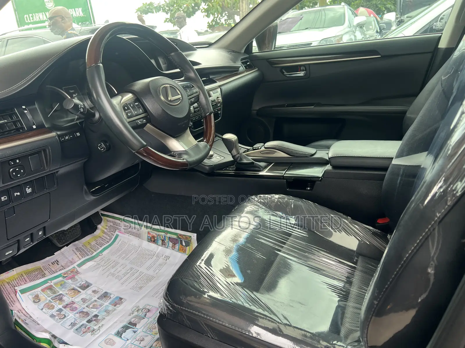 Lexus ES 2016 Brown