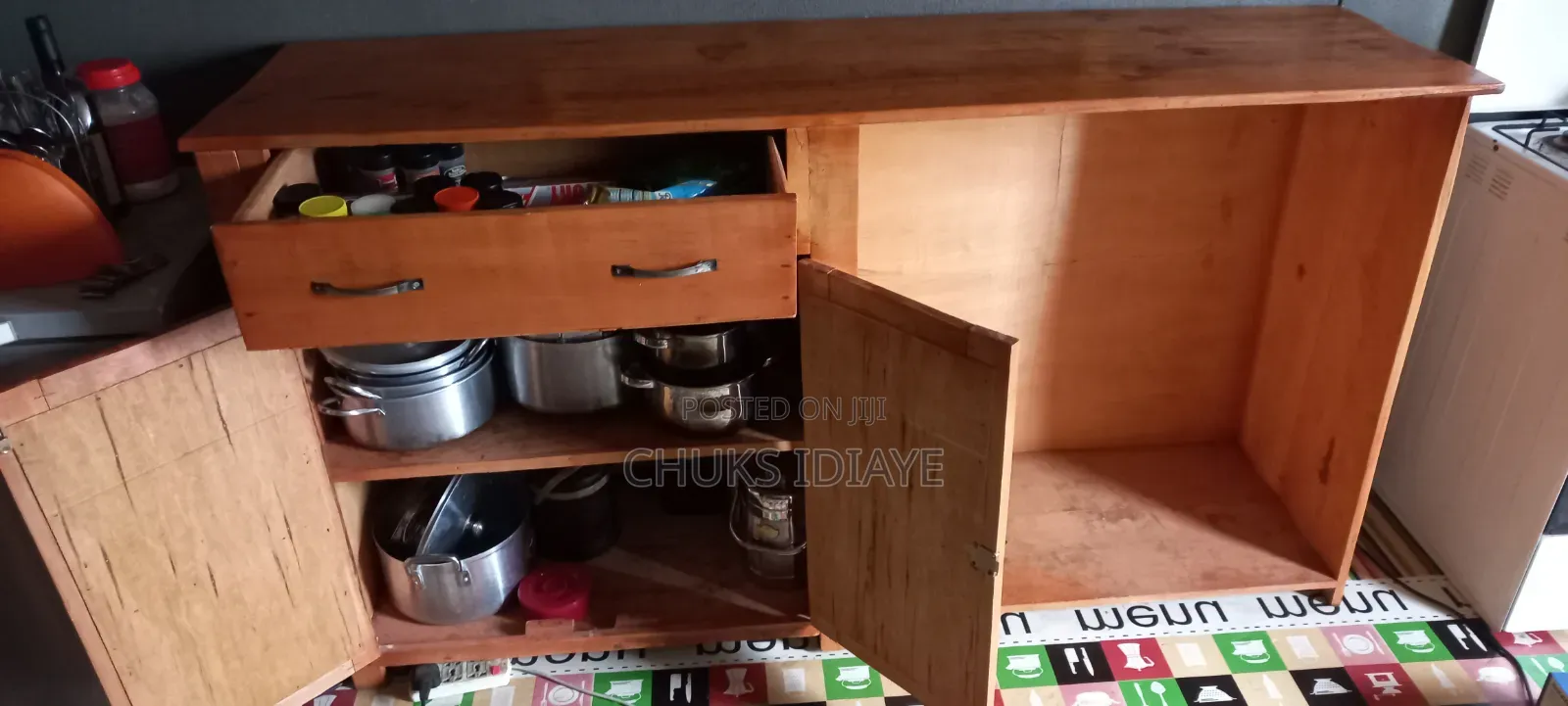 Kitchen Cabinet