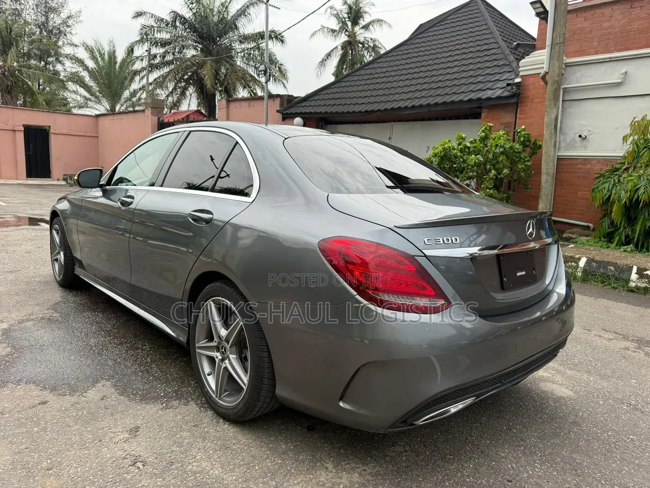 Mercedes-Benz C300 2018 Gray