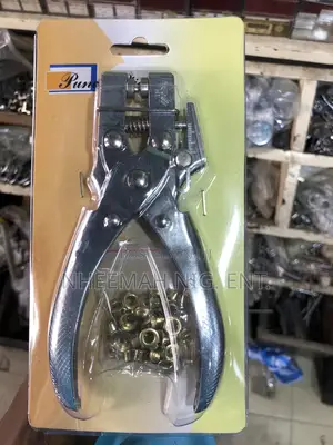 Plier With Grommets (Eyelet)