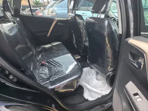 Toyota RAV4 2015 Gray