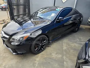 Mercedes-Benz E400 2017 Black