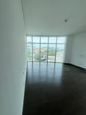 3bdrm Apartment in Banana Island for rent