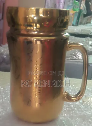 Gold Ceramic Cup With Cover