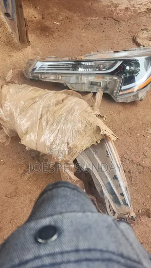 Headlamp Corolla 2020 Set